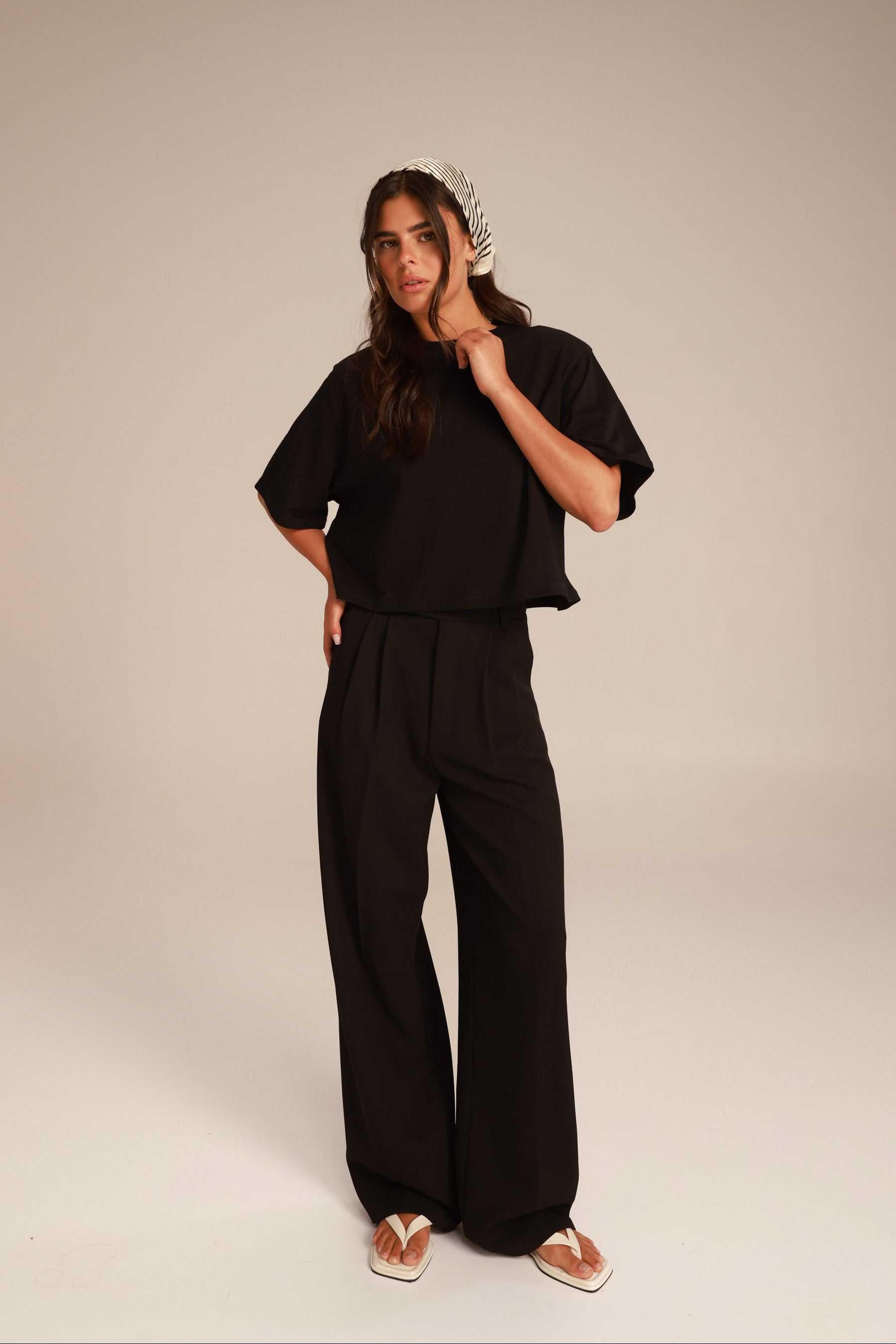 מכנסי דייזי שחורים