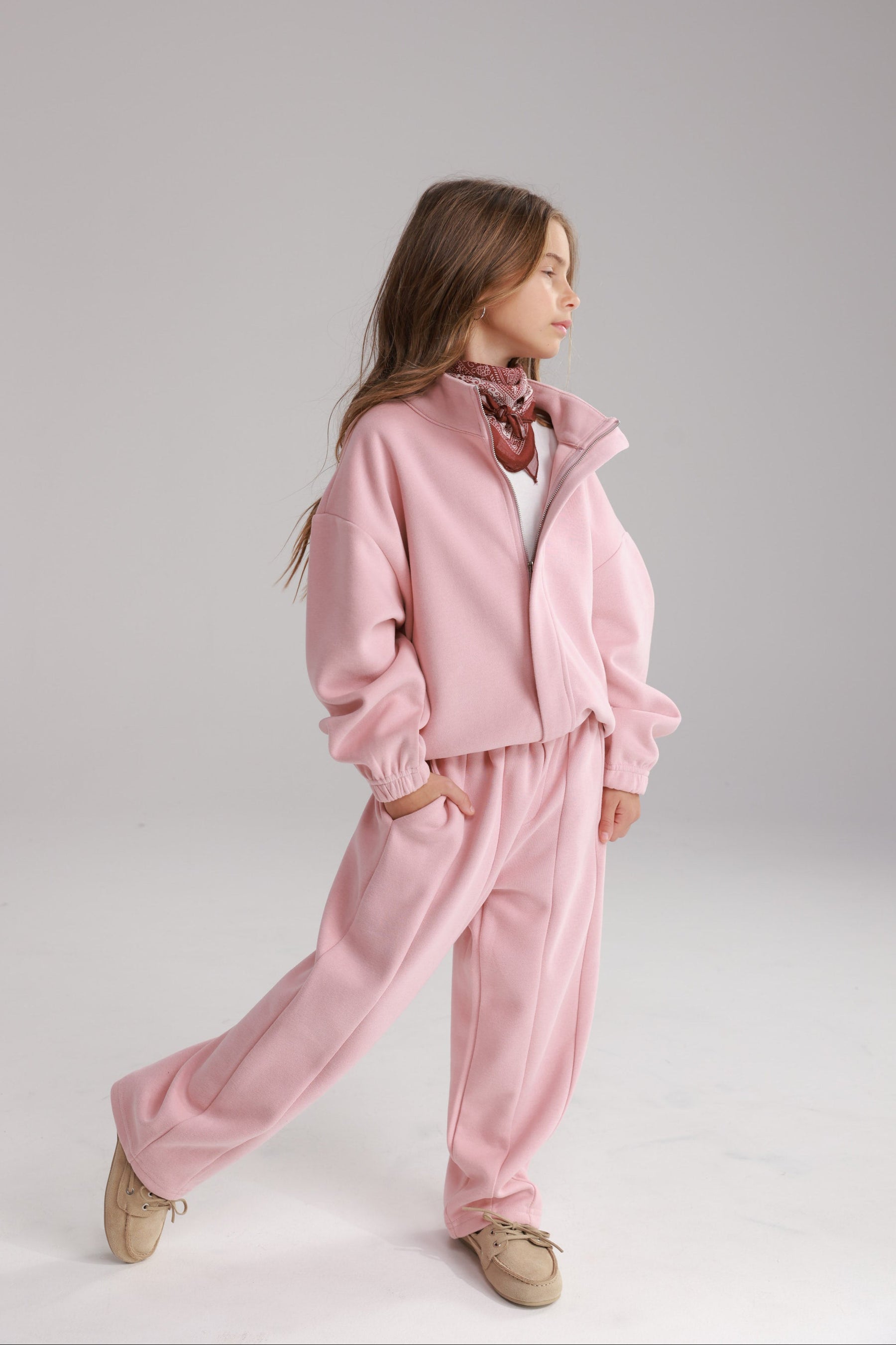 חליפת אינס ורודה