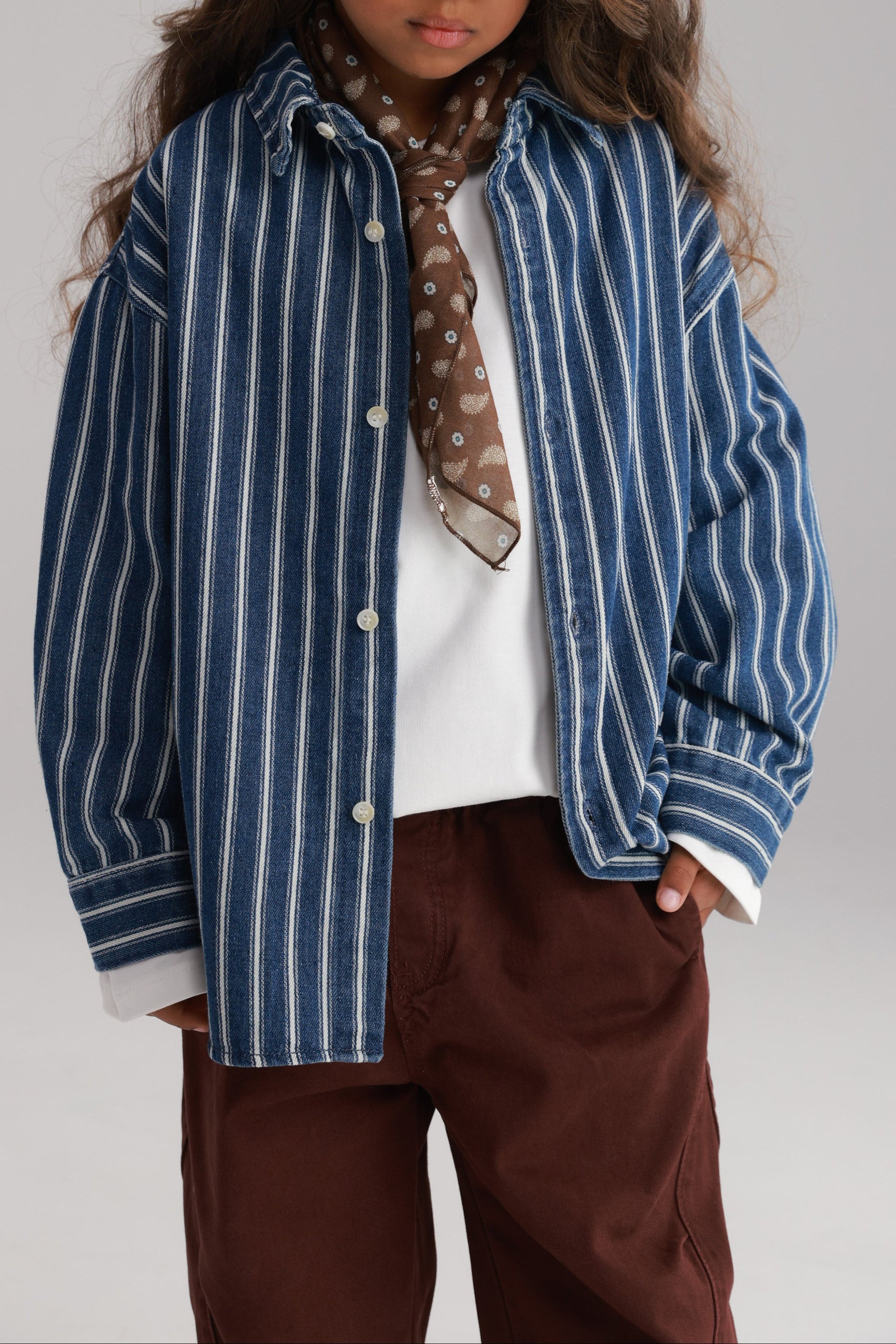 חולצת ג'ינס אירה כחול כהה