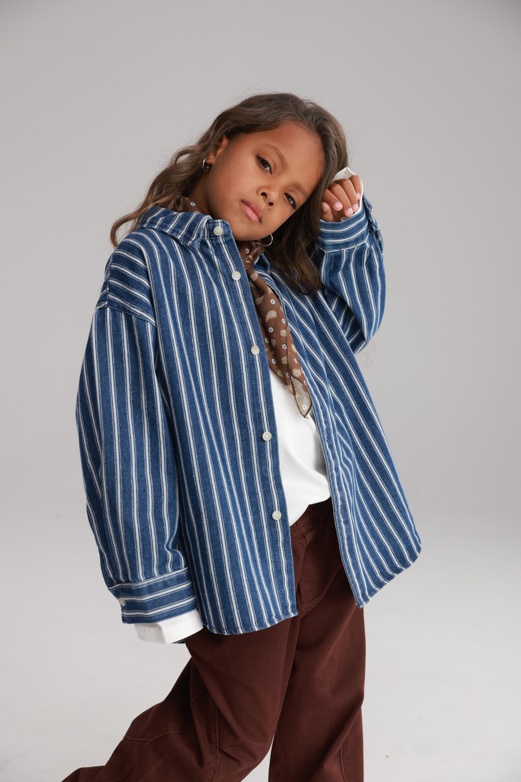 חולצת ג'ינס אירה כחול כהה