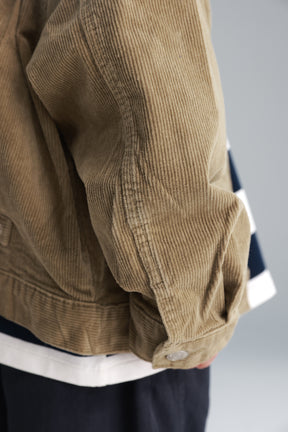 ג'קט ניילה חאקי