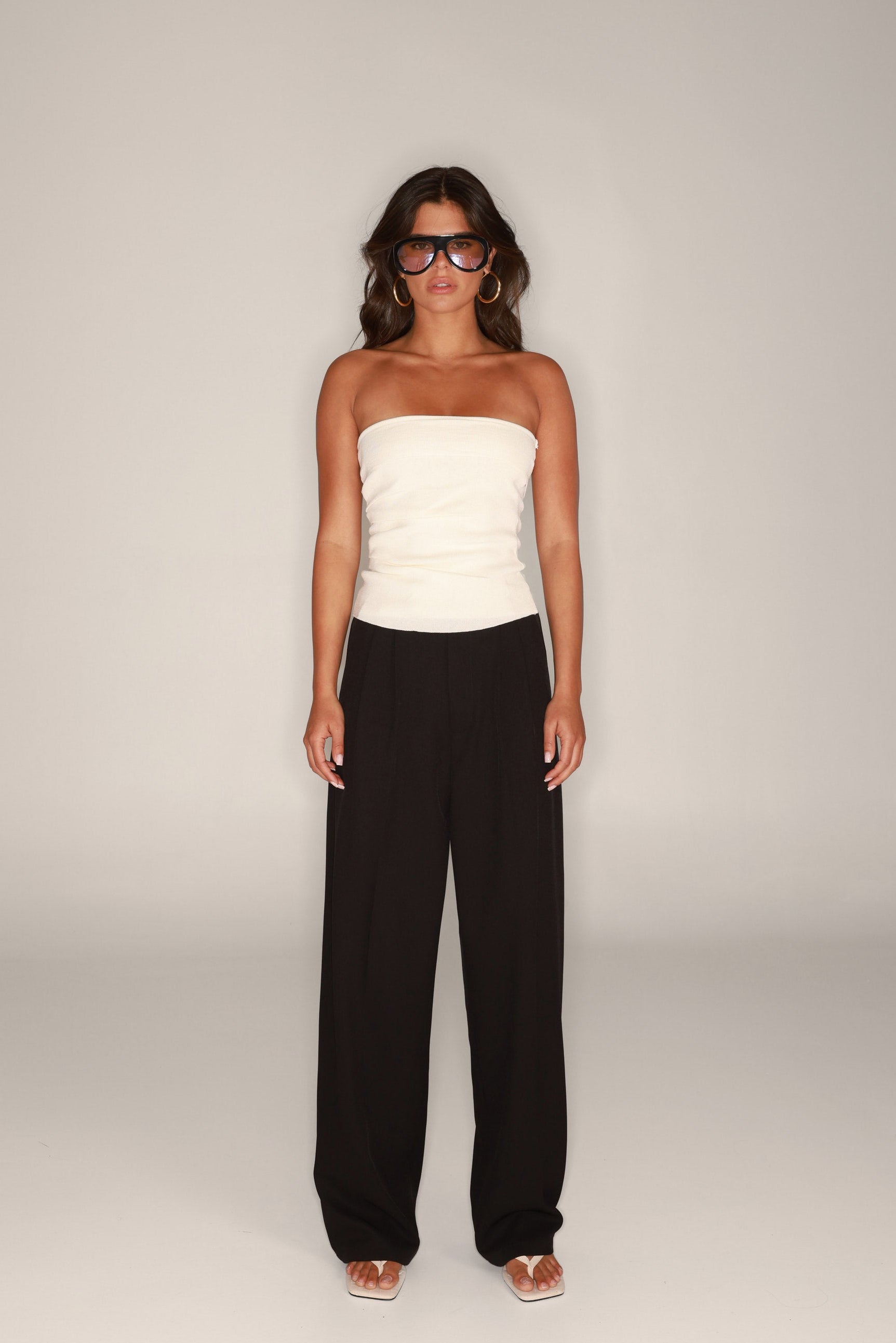 מכנסי דייזי שחורים