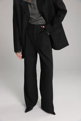 מכנסי דני שחורים