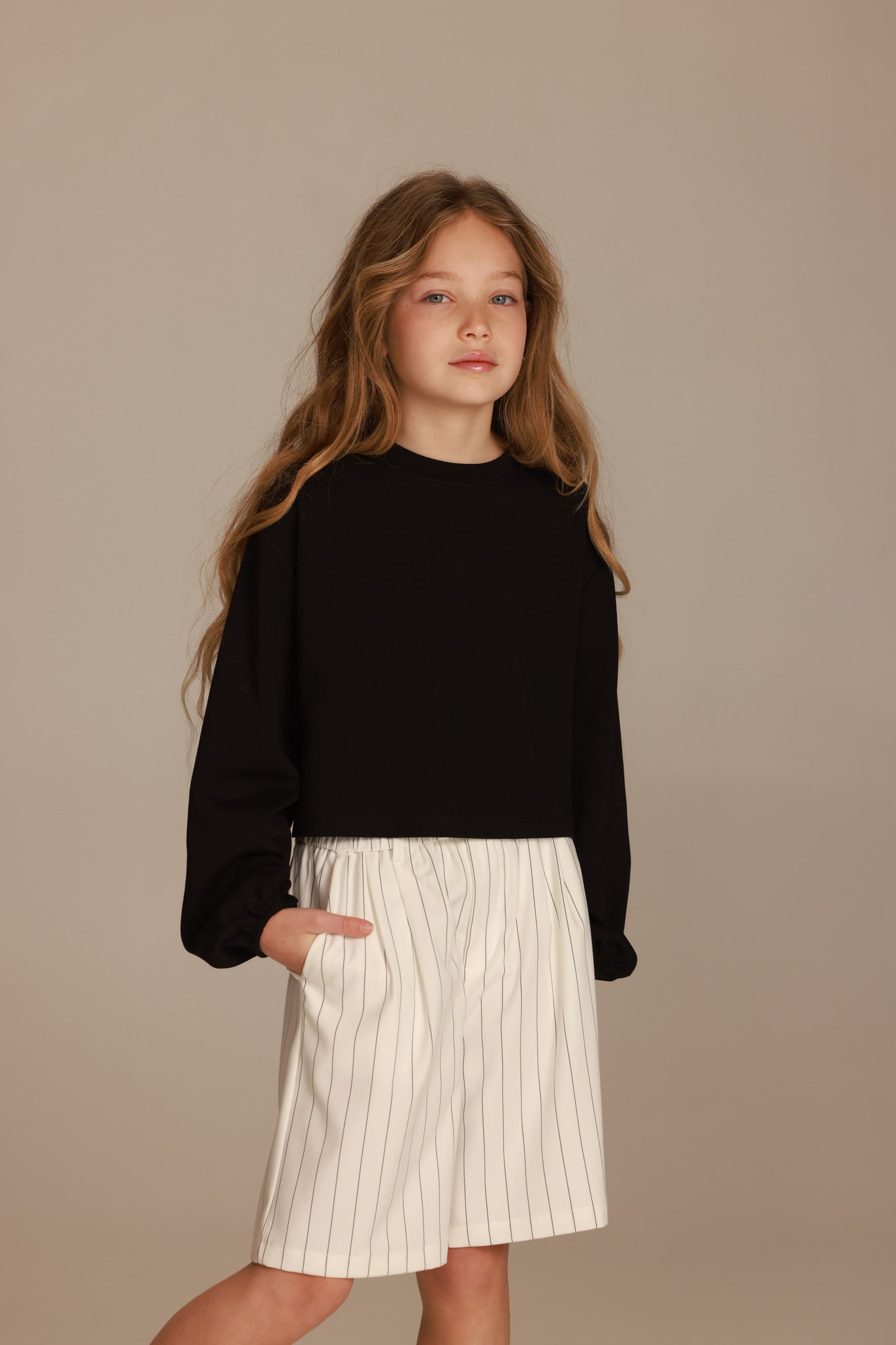 חולצת מייפל שחורה