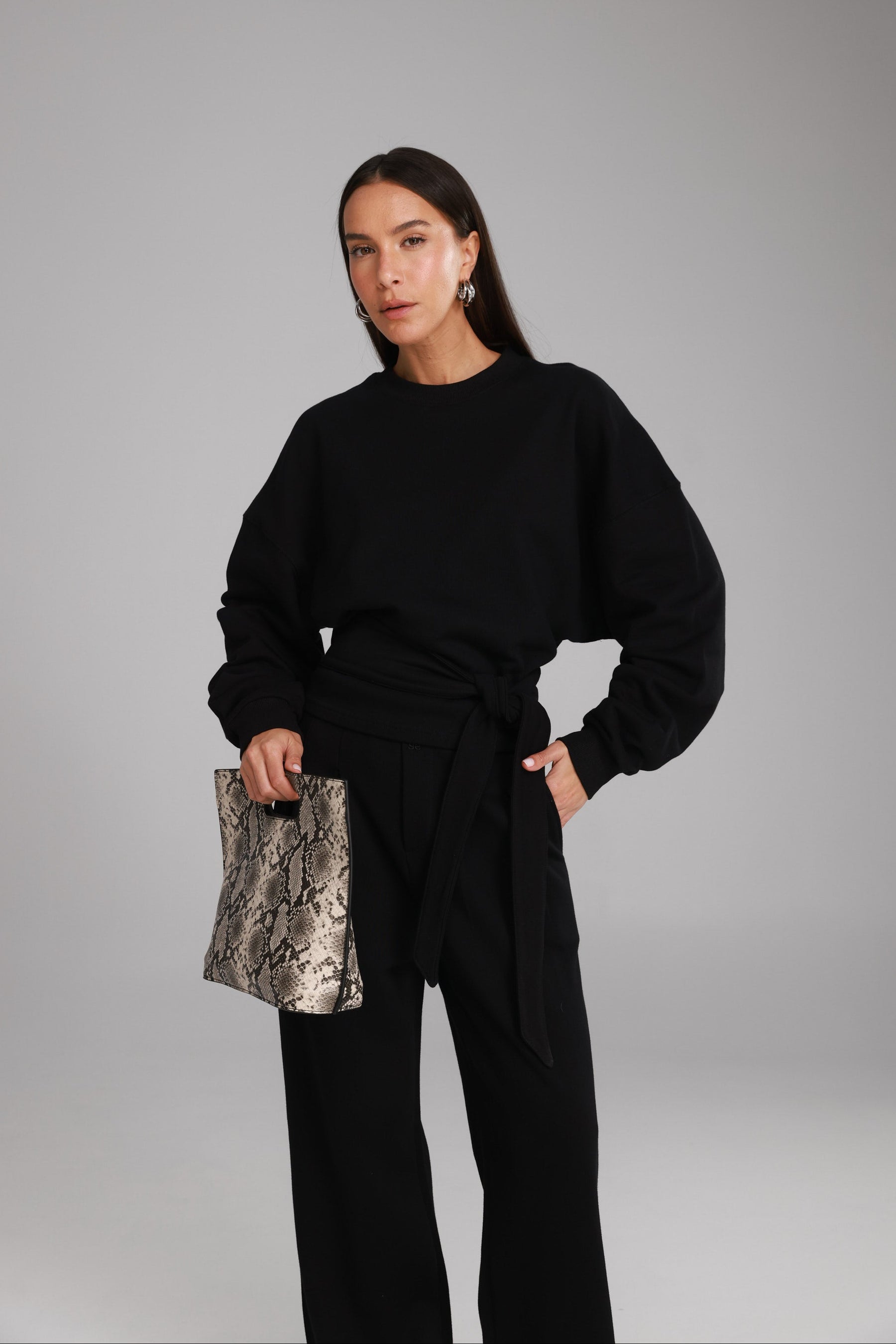 חולצת פביאנה שחורה