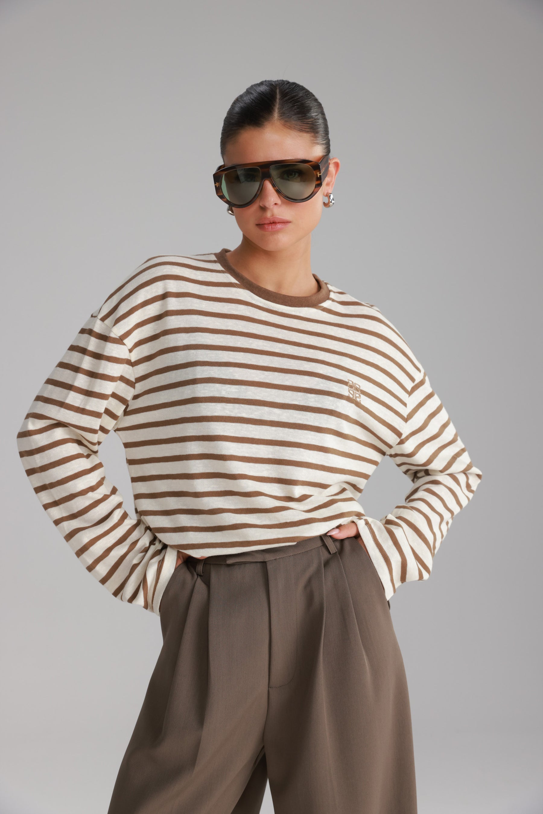 חולצת לוסי פסים שמנת/חאקי