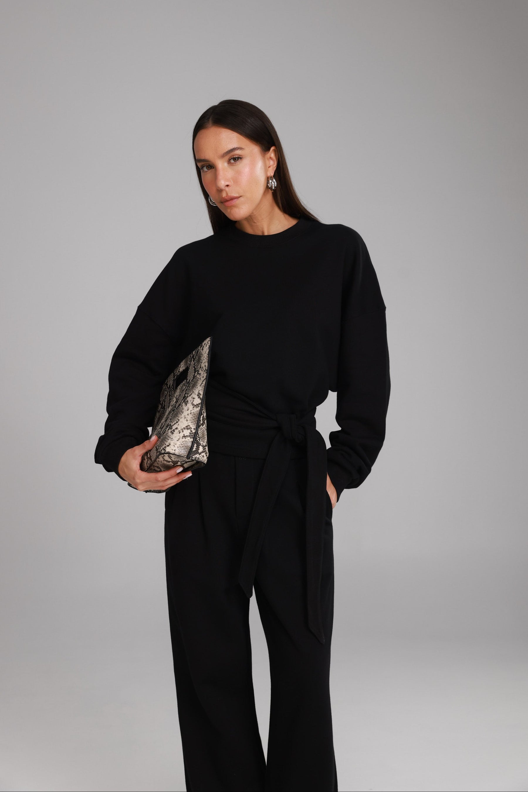 חולצת פביאנה שחורה