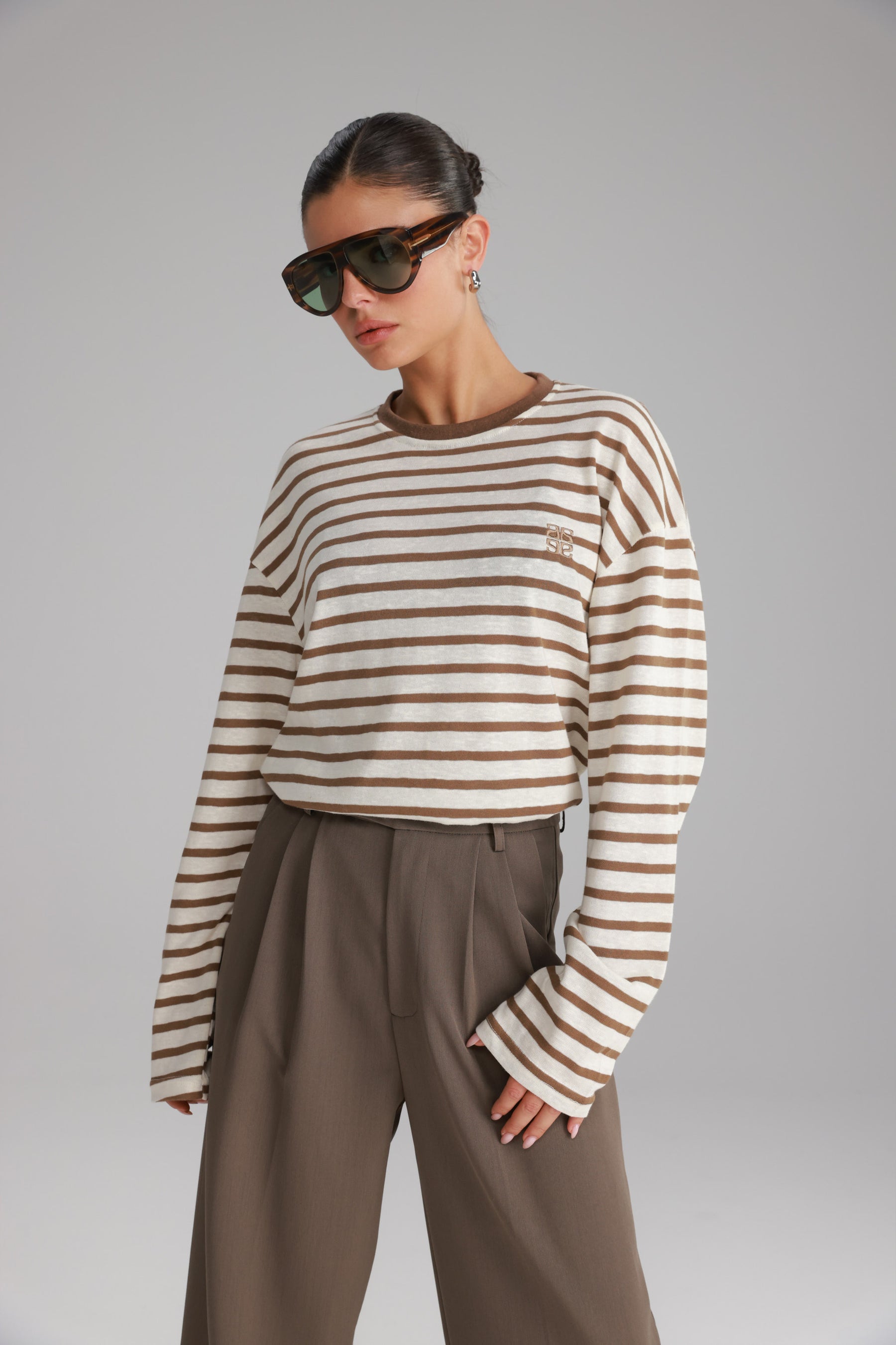 חולצת לוסי פסים שמנת/חאקי