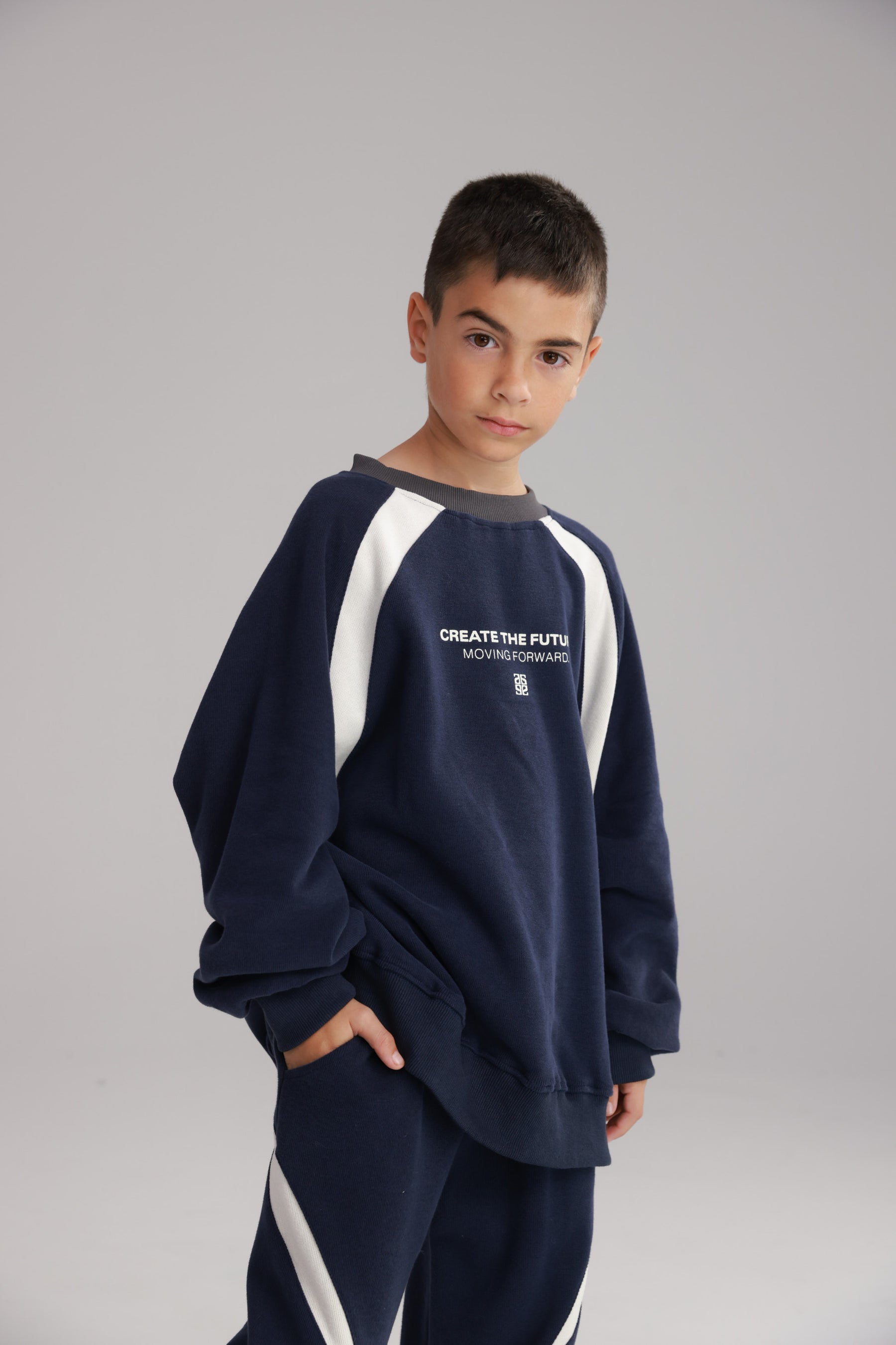 חליפת ג'ונס נייבי