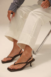 נעלי עקב קמיליו חומות