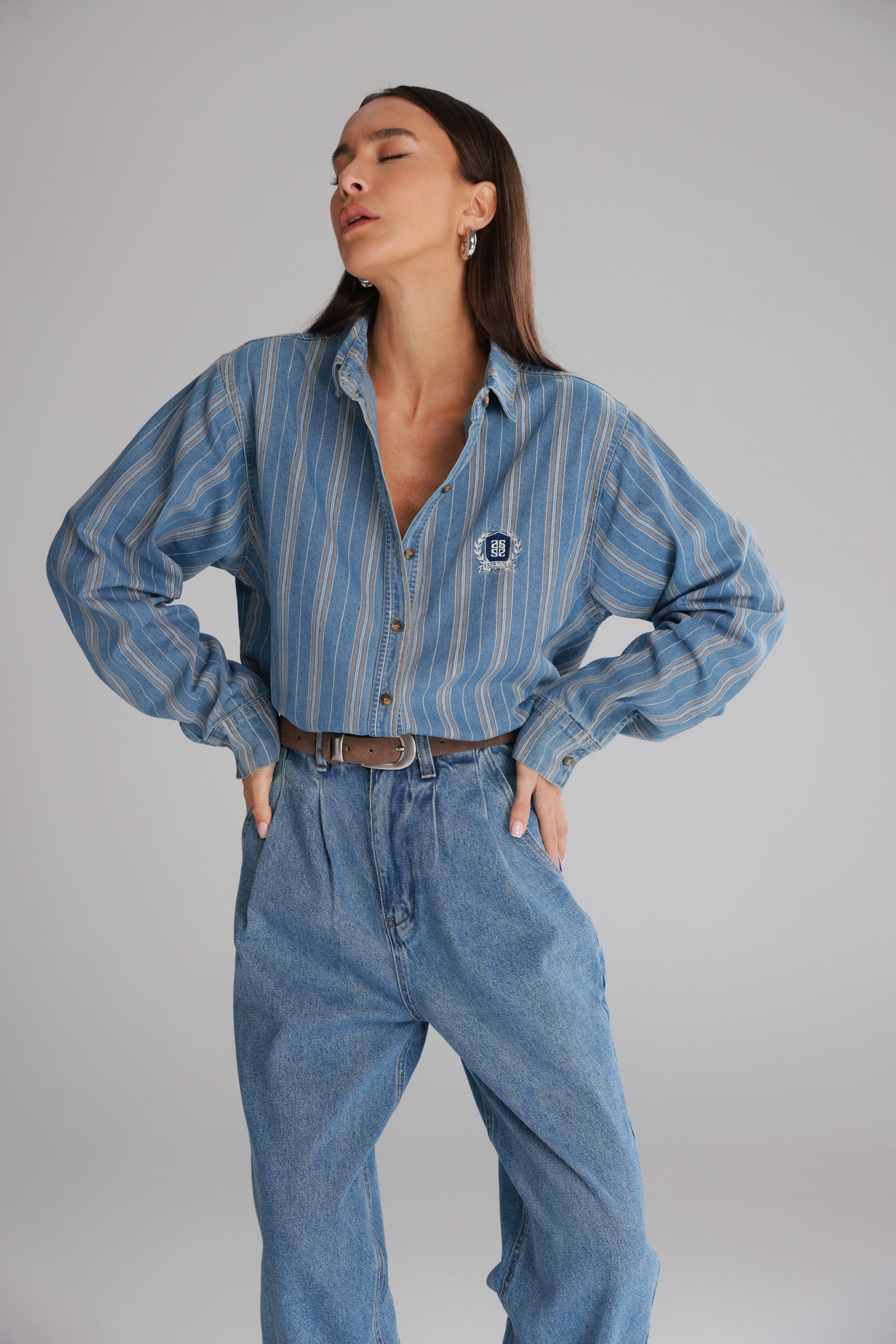 חולצת מתיאס מכופתרת ג'ינס