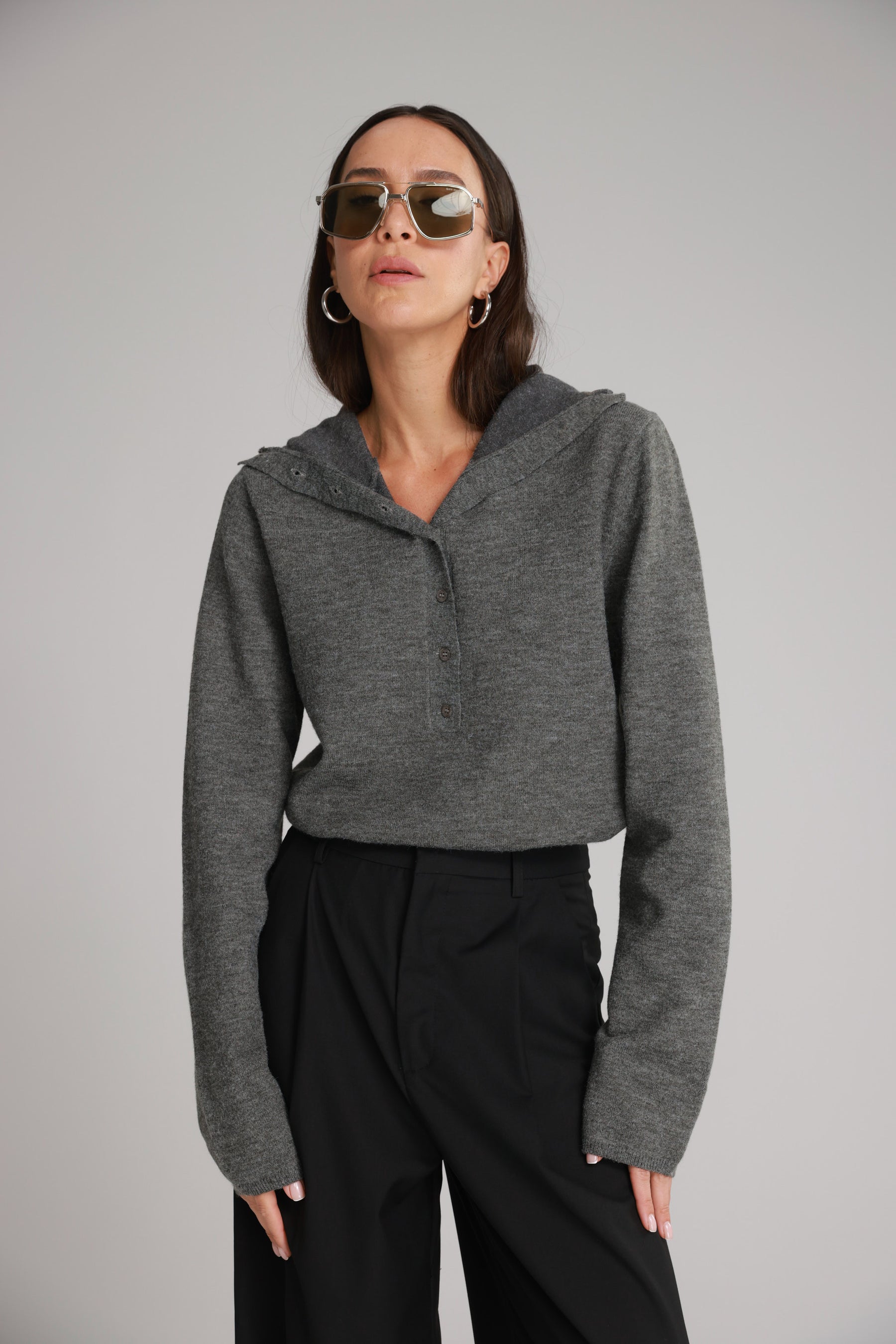 סוודר אירה אפור כהה