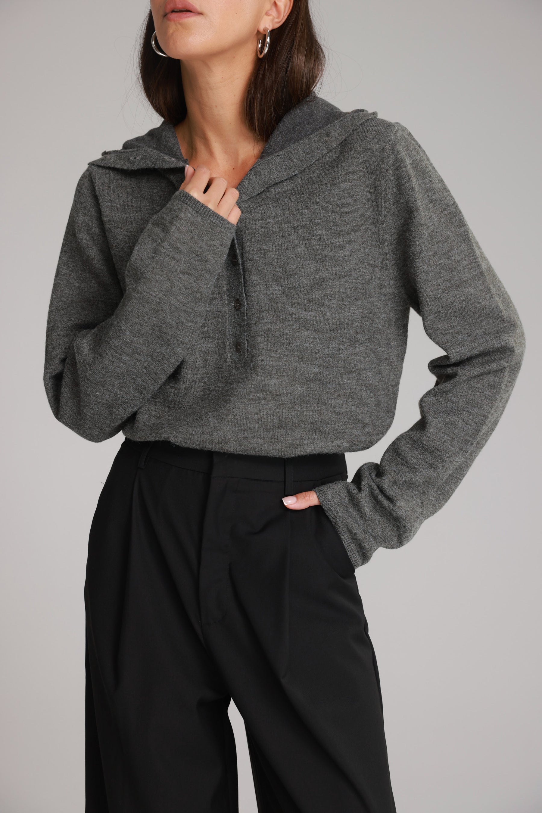 סוודר אירה אפור כהה