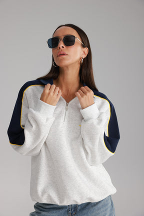 סוויטשירט מדלן אפור בהיר