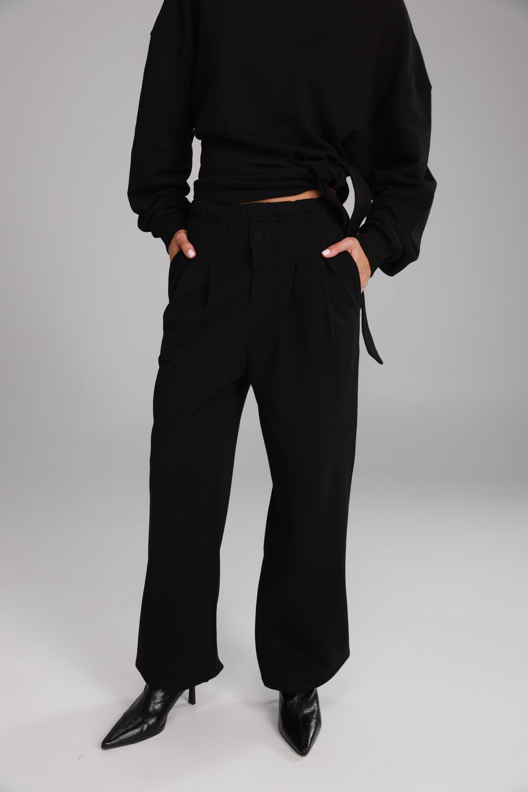 מכנסי פביאנה שחורים