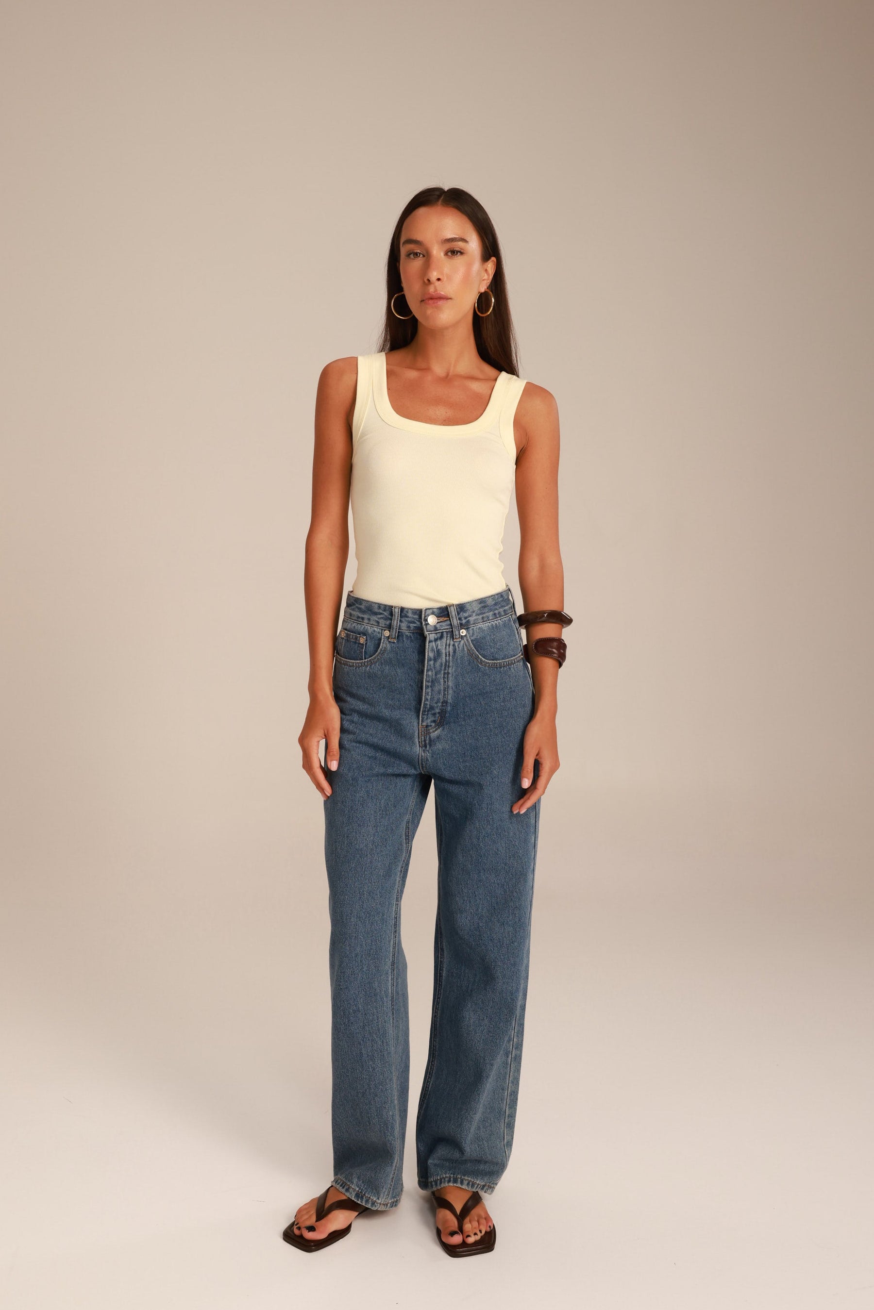 גופיית ג'ייסון שמנת