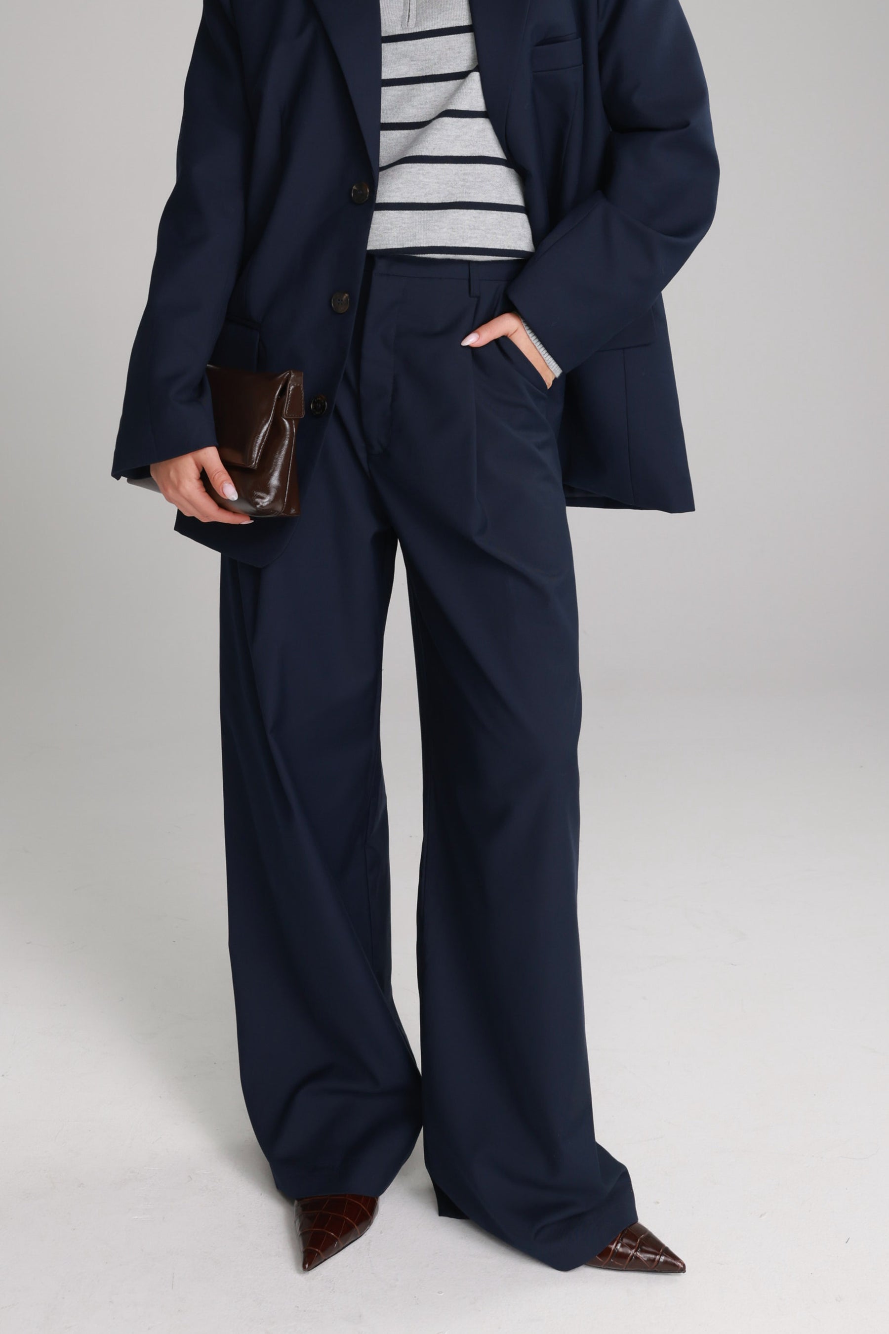 מכנסי דני נייבי