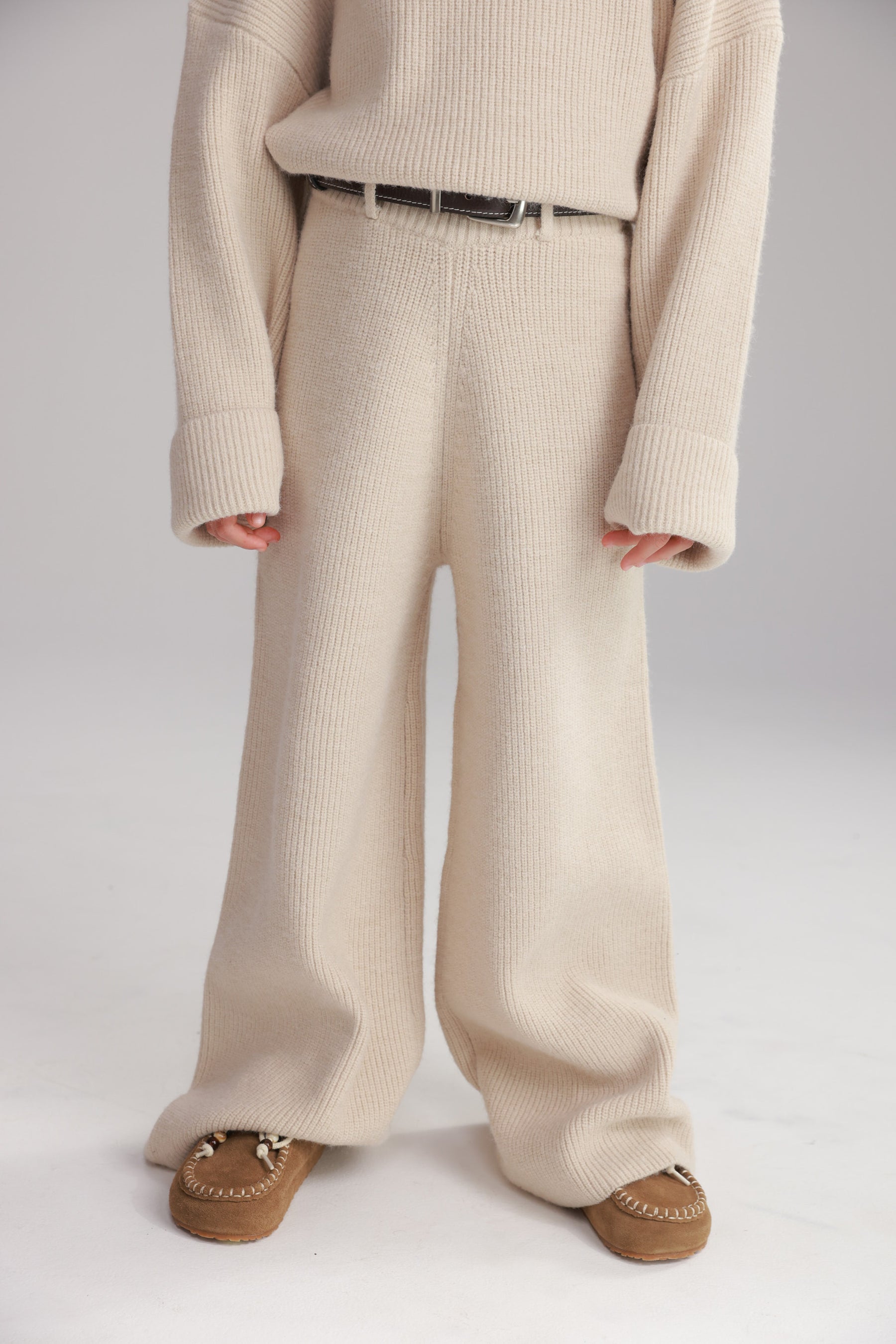 חליפת סקוט שמנת