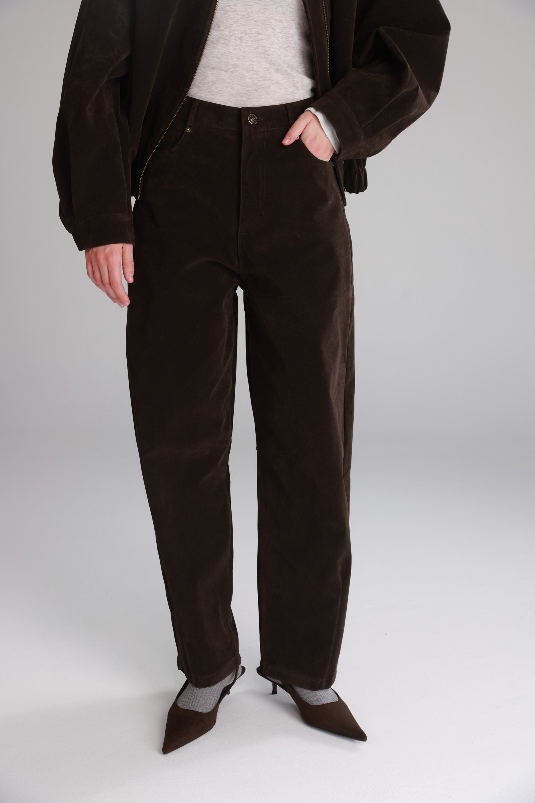 מכנסי דאלי חום כהה