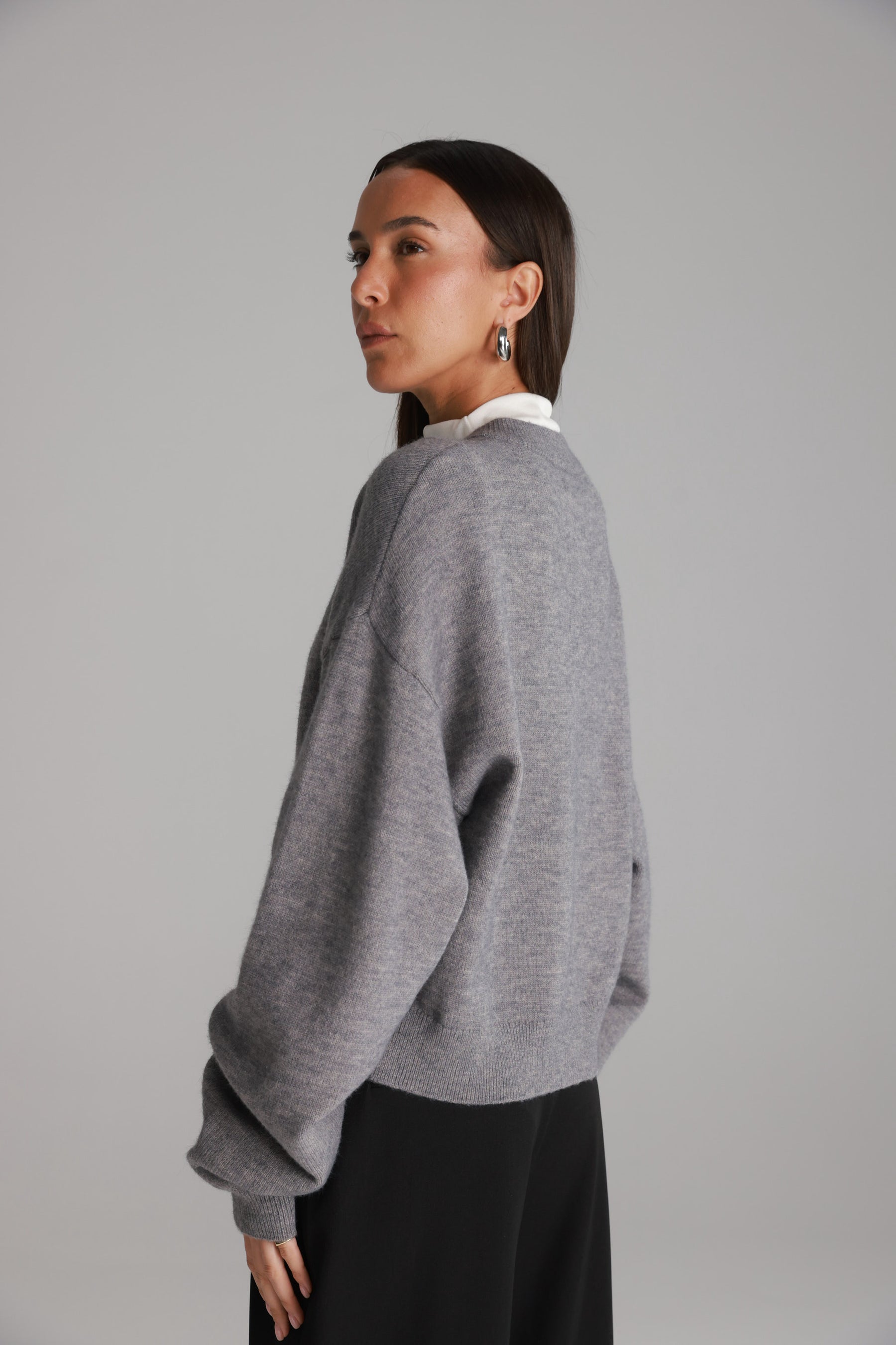 סוודר מלודי אפור בהיר