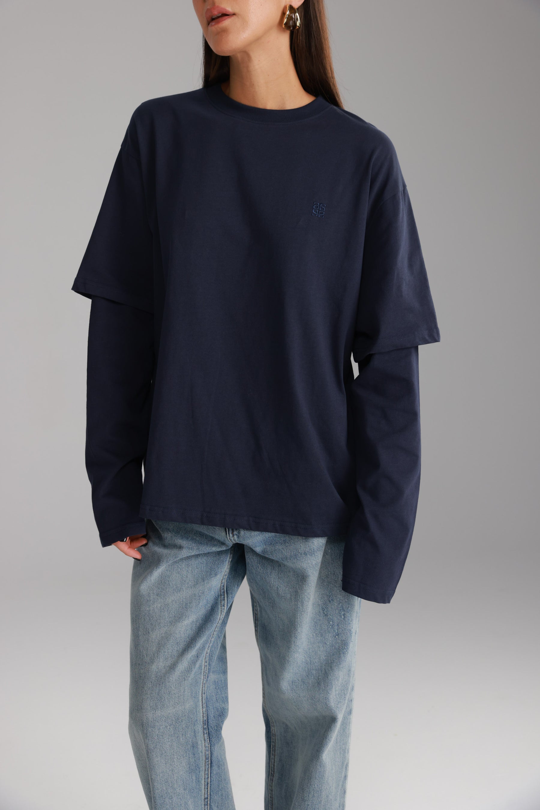 חולצת ולנטינה נייבי