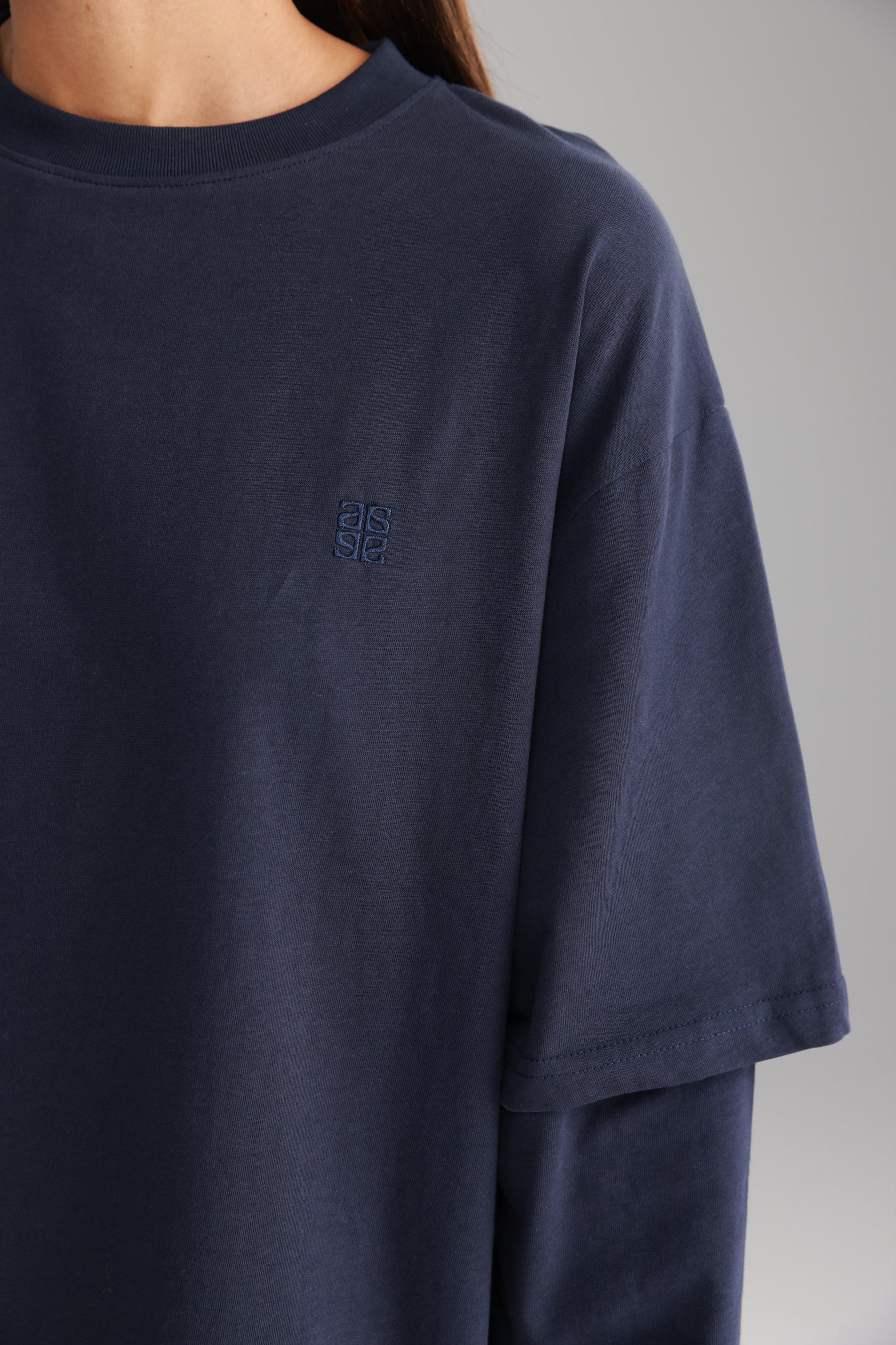 חולצת ולנטינה נייבי