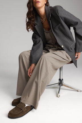 כפכפי ניקה חום כהה