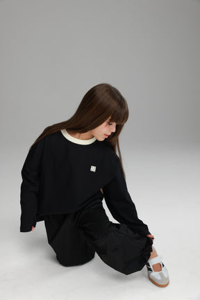 חולצת פייל שחורה