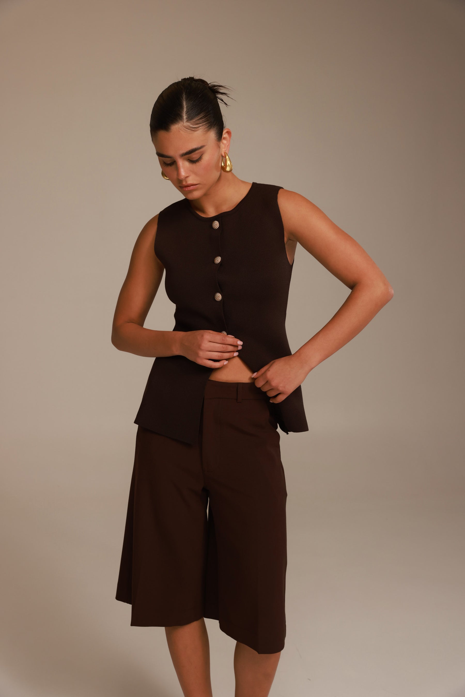 וסט רייצ'ל חום כהה