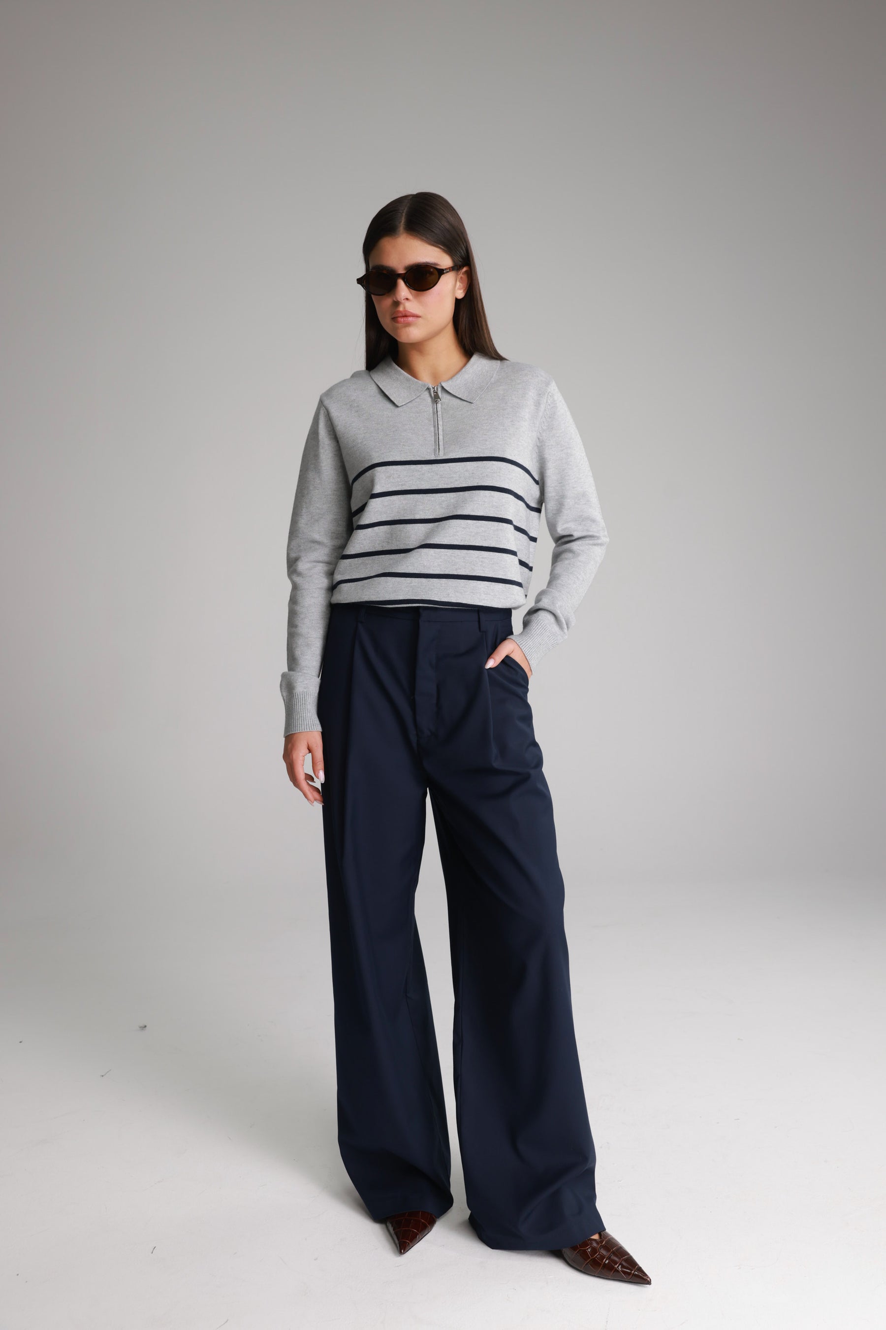 מכנסי דני נייבי