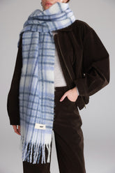 צעיף ווינדי משבצות תכלת