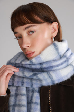 צעיף ווינדי משבצות תכלת