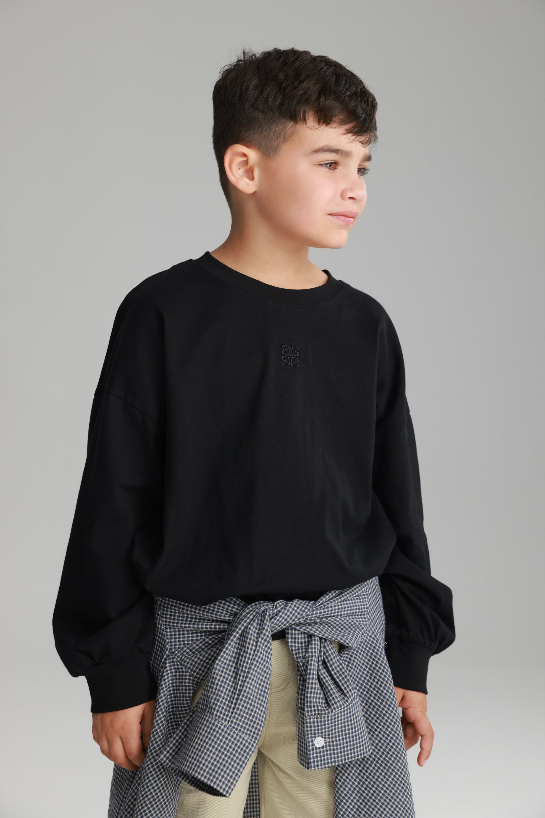 חולצת סנטי שחורה