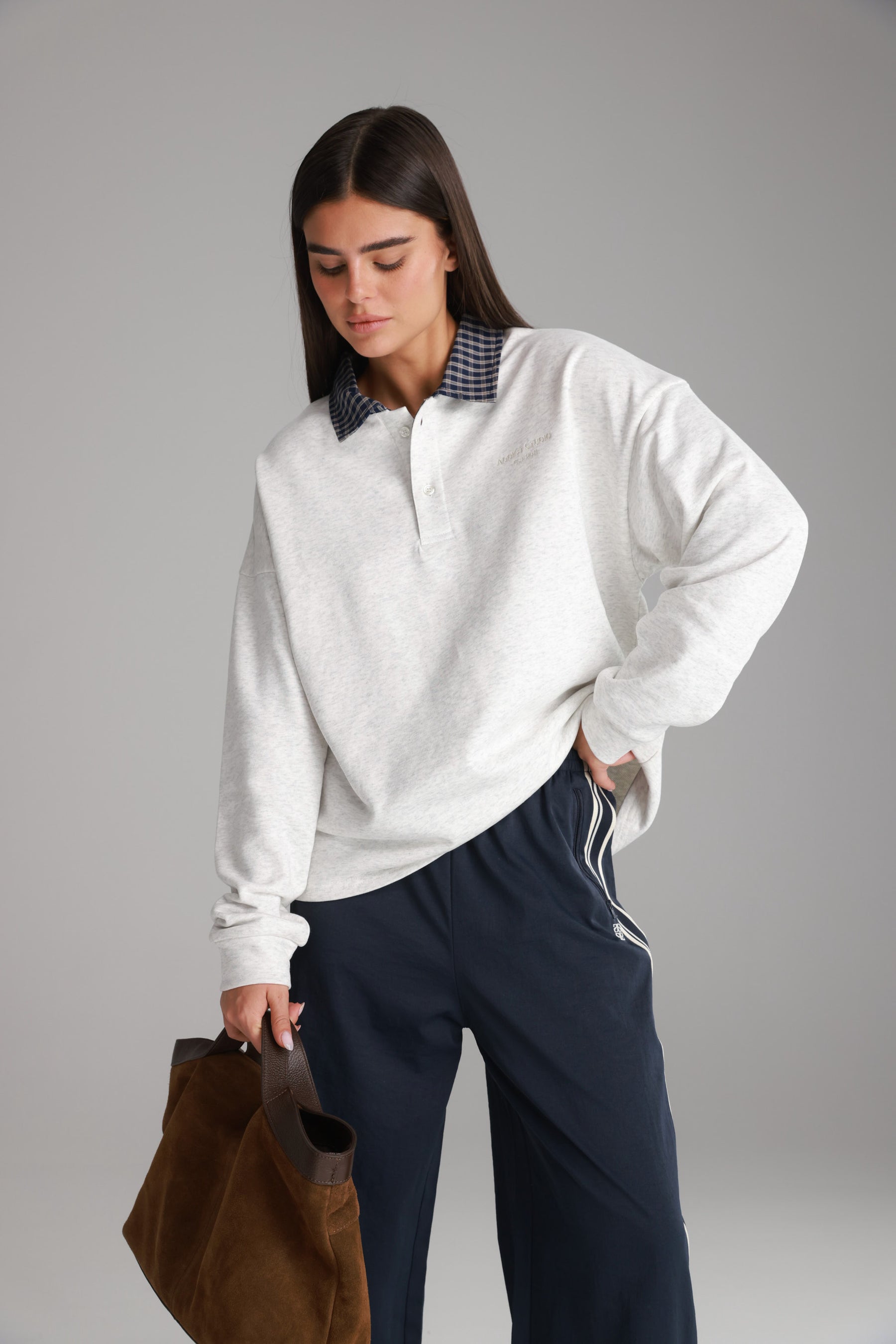 חולצת מרגרט אפור בהיר