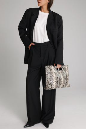 מכנסי דני שחורים