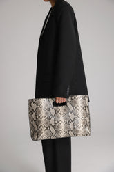 תיק אוליבר מנוחש גדול