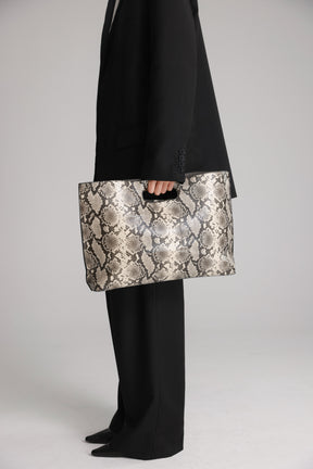 תיק אוליבר מנוחש גדול