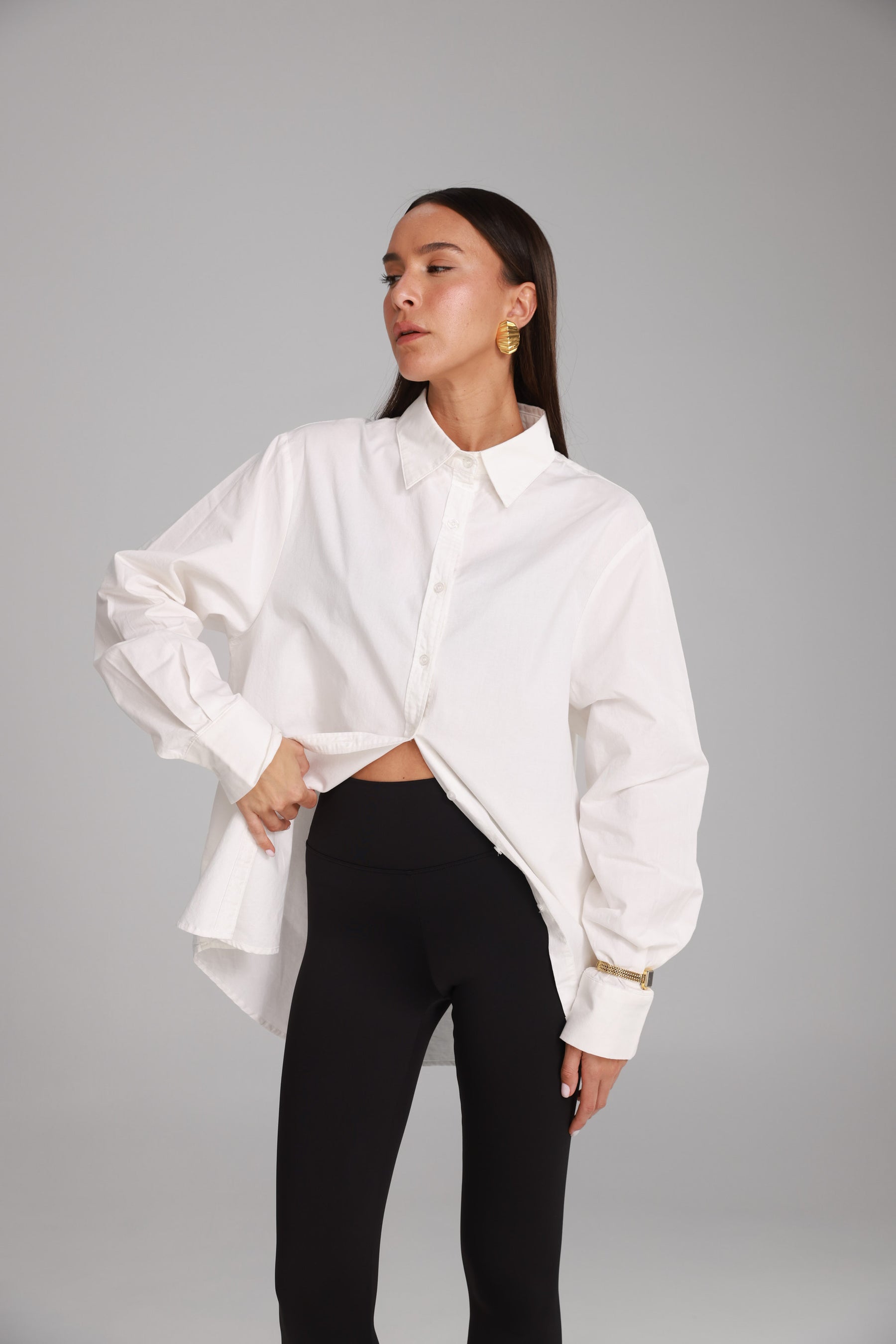 חולצת סופי מכופתרת לבנה