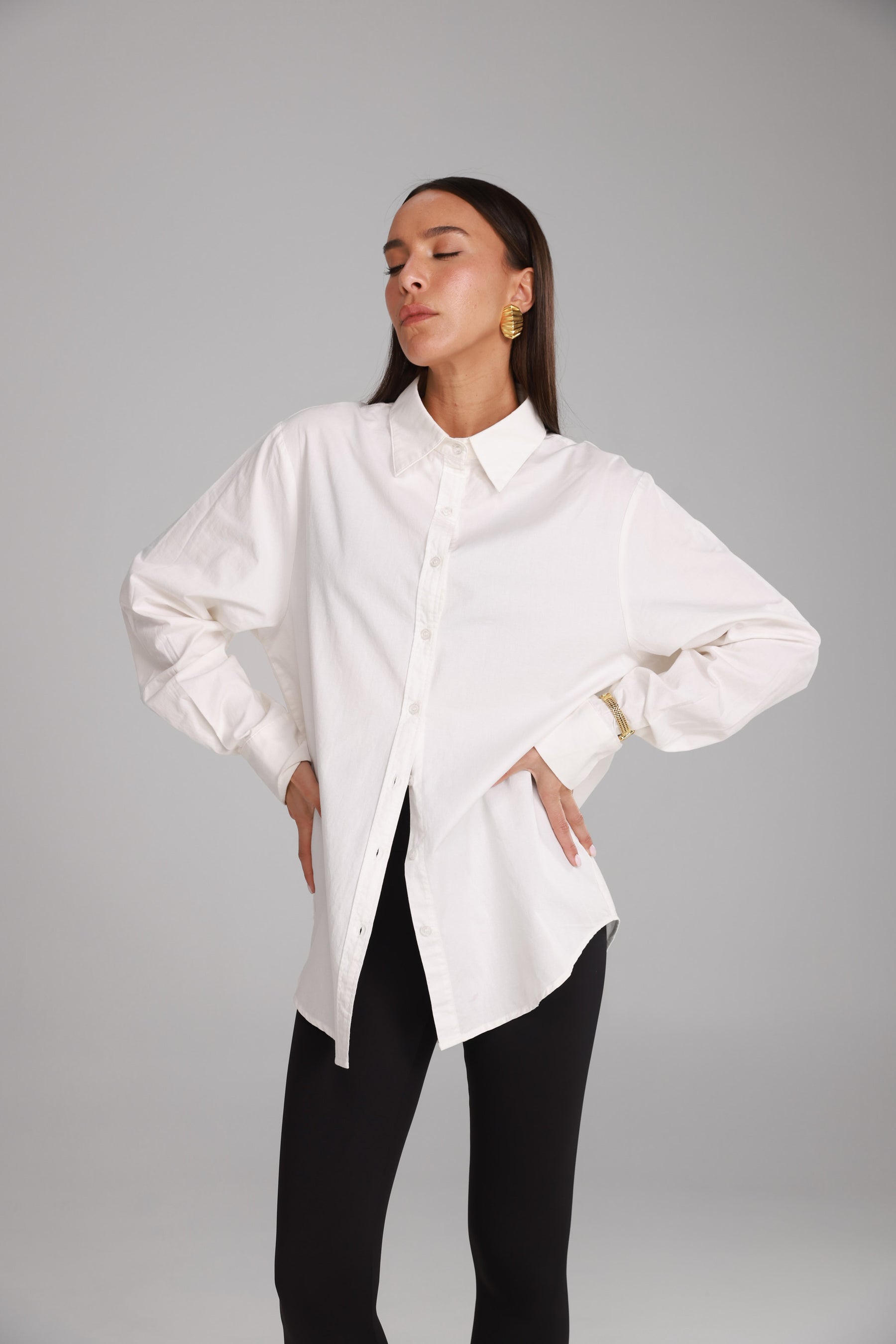 חולצת סופי מכופתרת לבנה