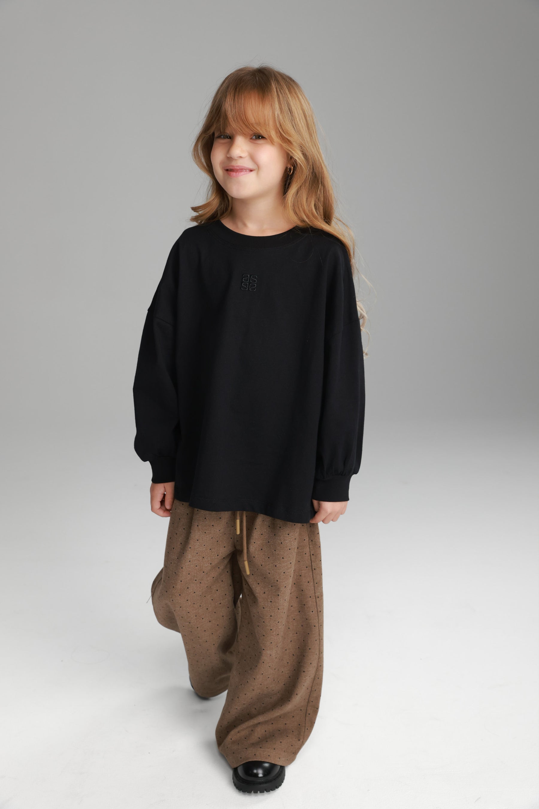 חולצת סנטי שחורה