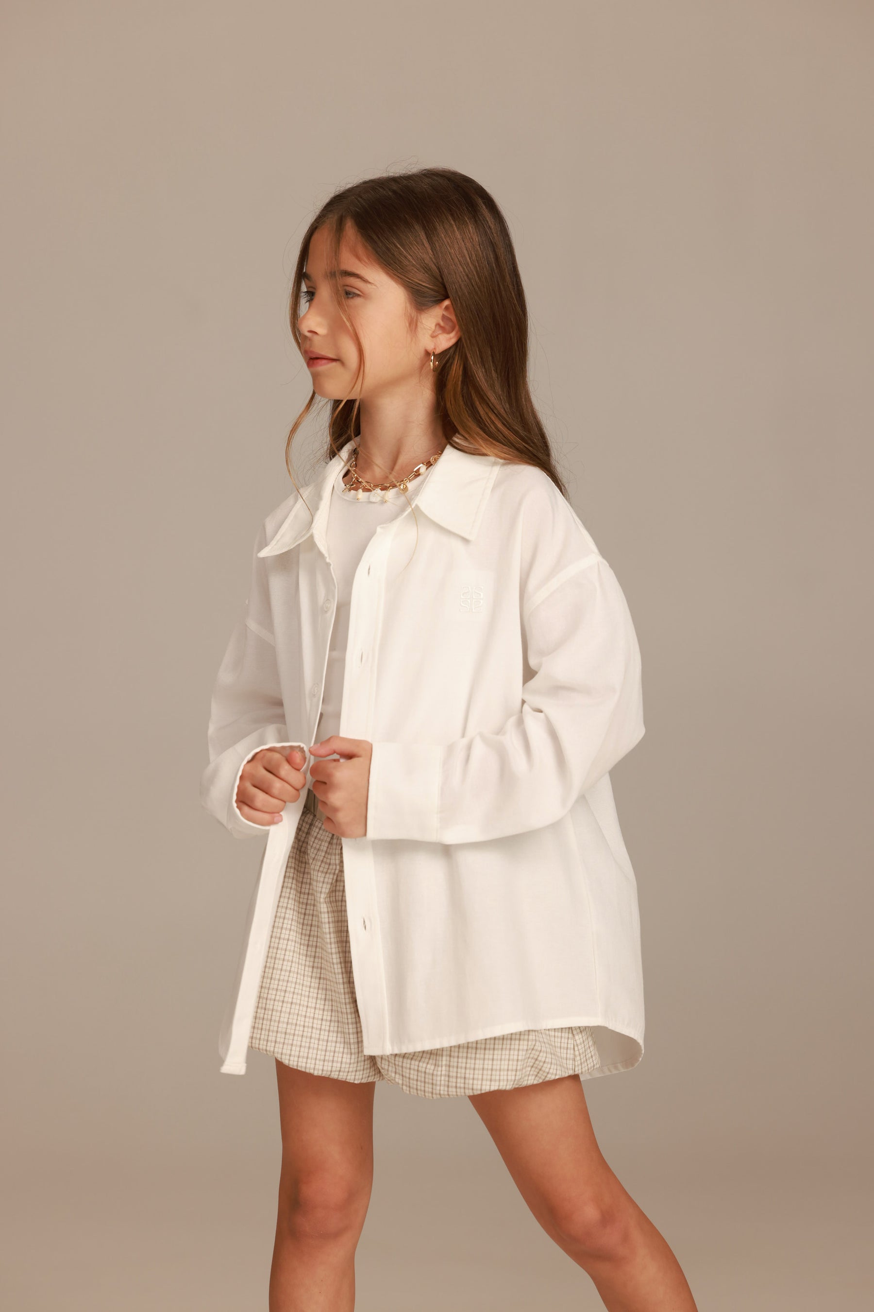 חולצת סיידי מכופתרת לבנה