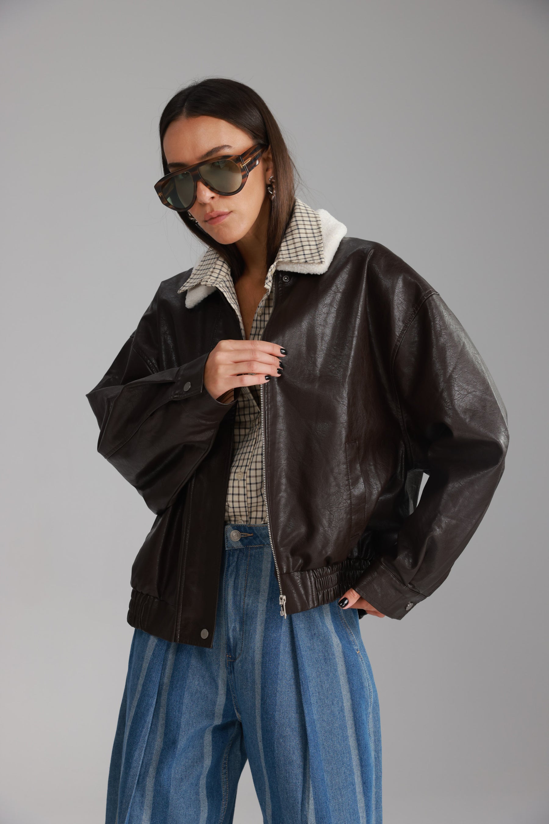 מעיל ברנדון דמוי עור חום כהה