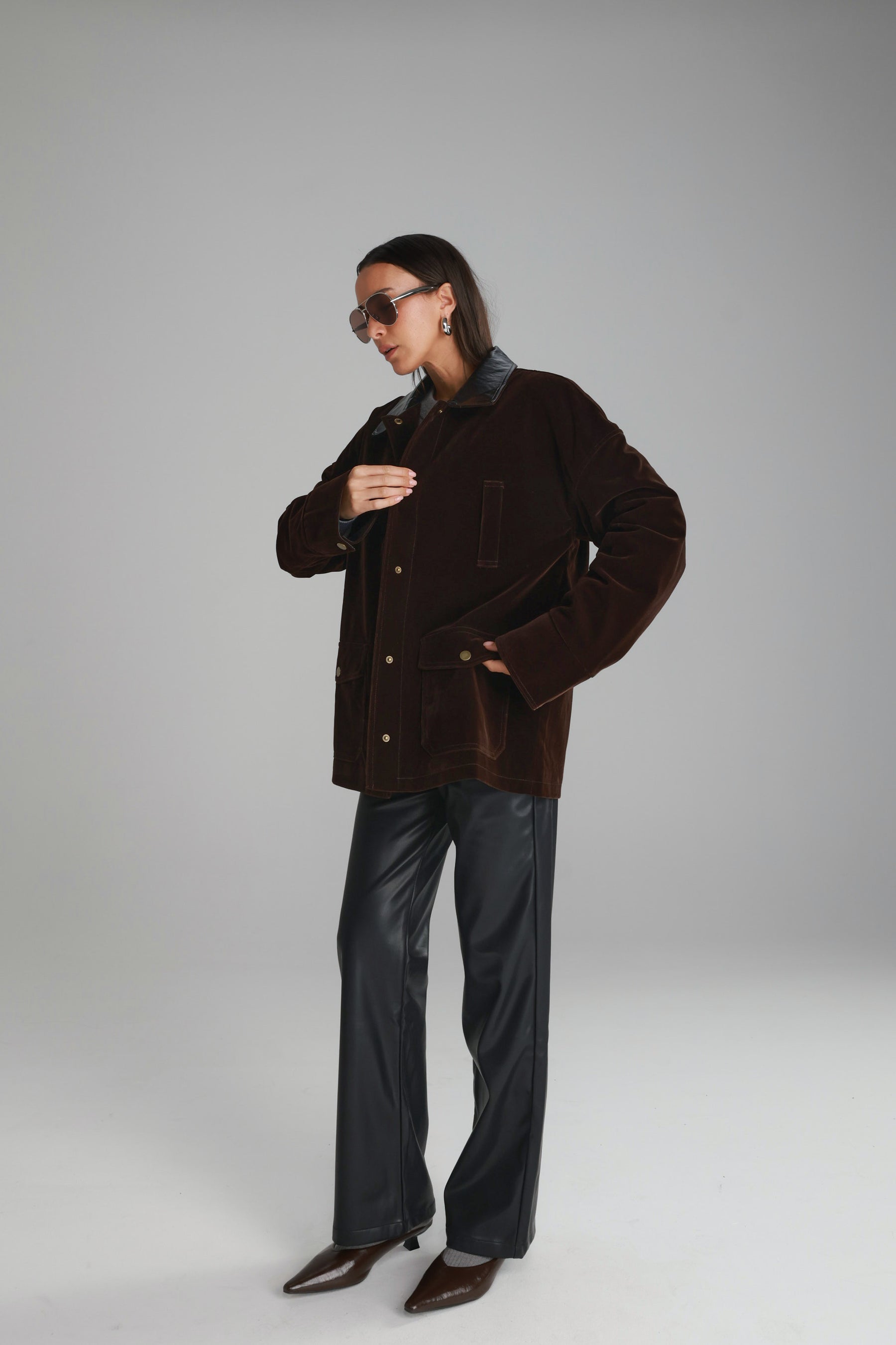 ג'קט אדריאנה חום כהה