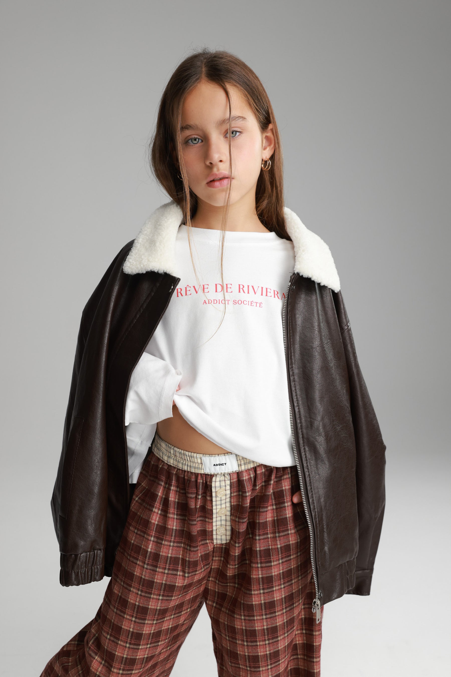 חולצת מוני לבנה