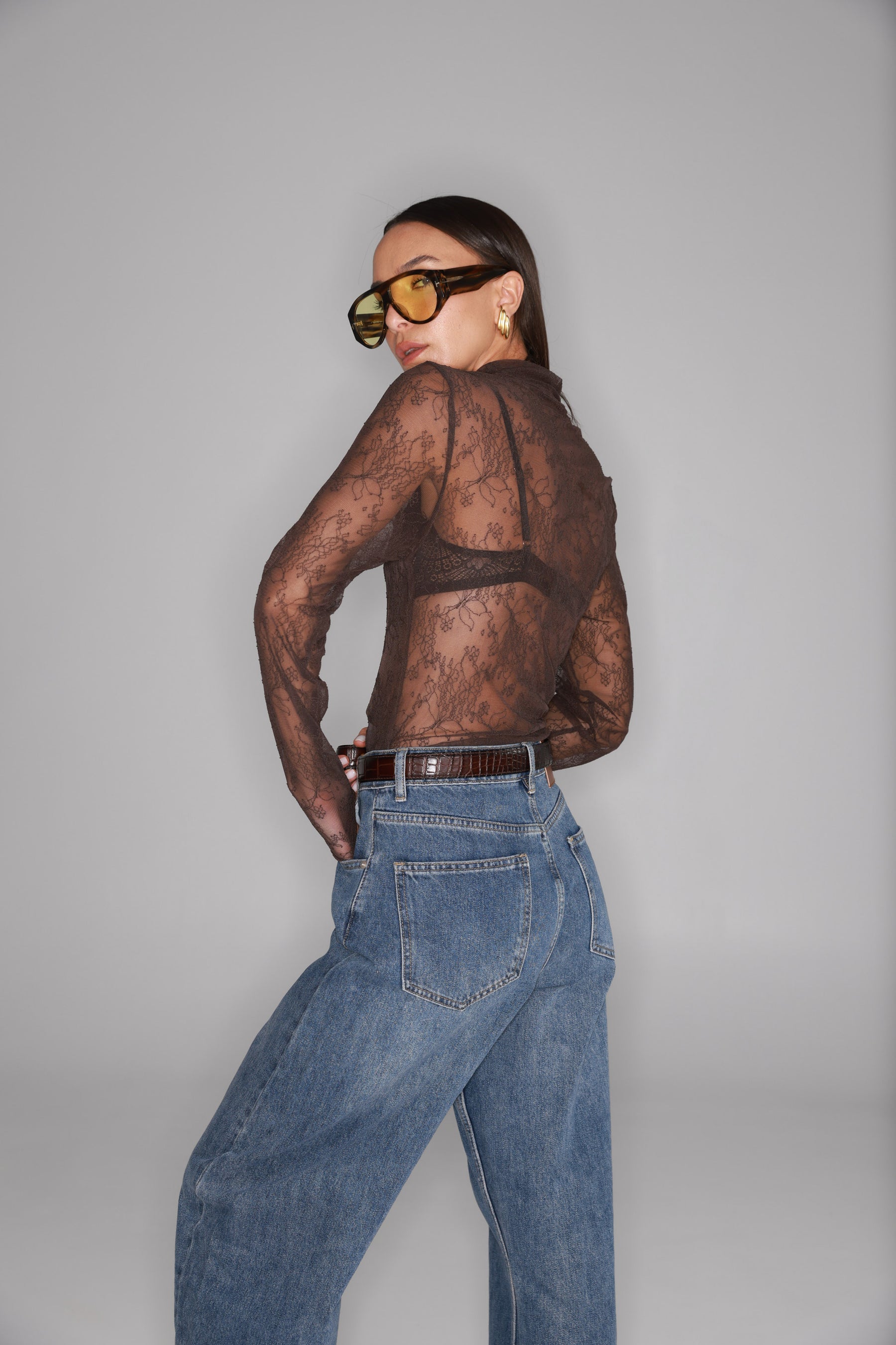 חולצת מייזי חומה