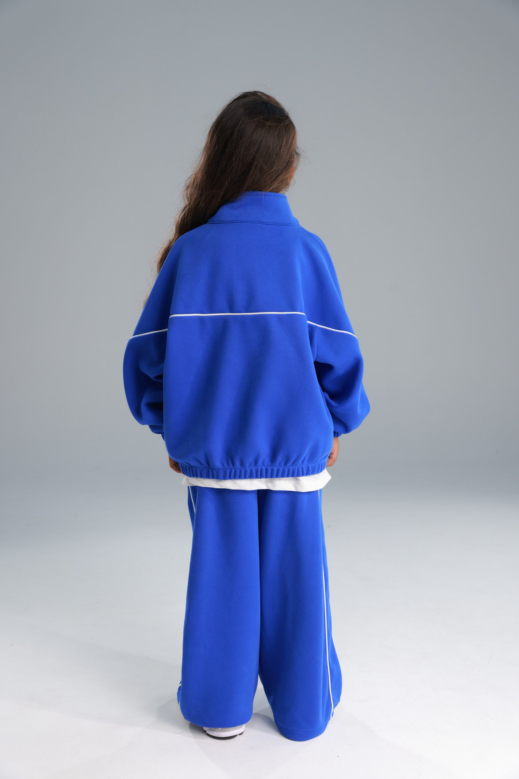 חליפת טוני כחולה