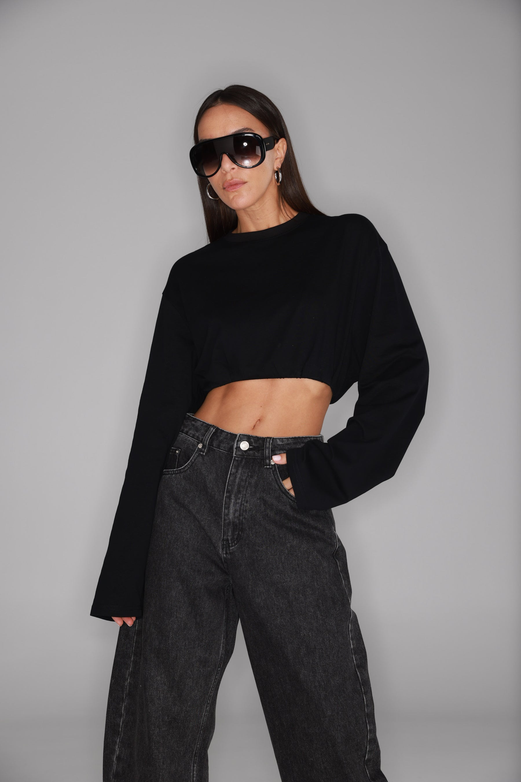 חולצת ליאונל שחורה