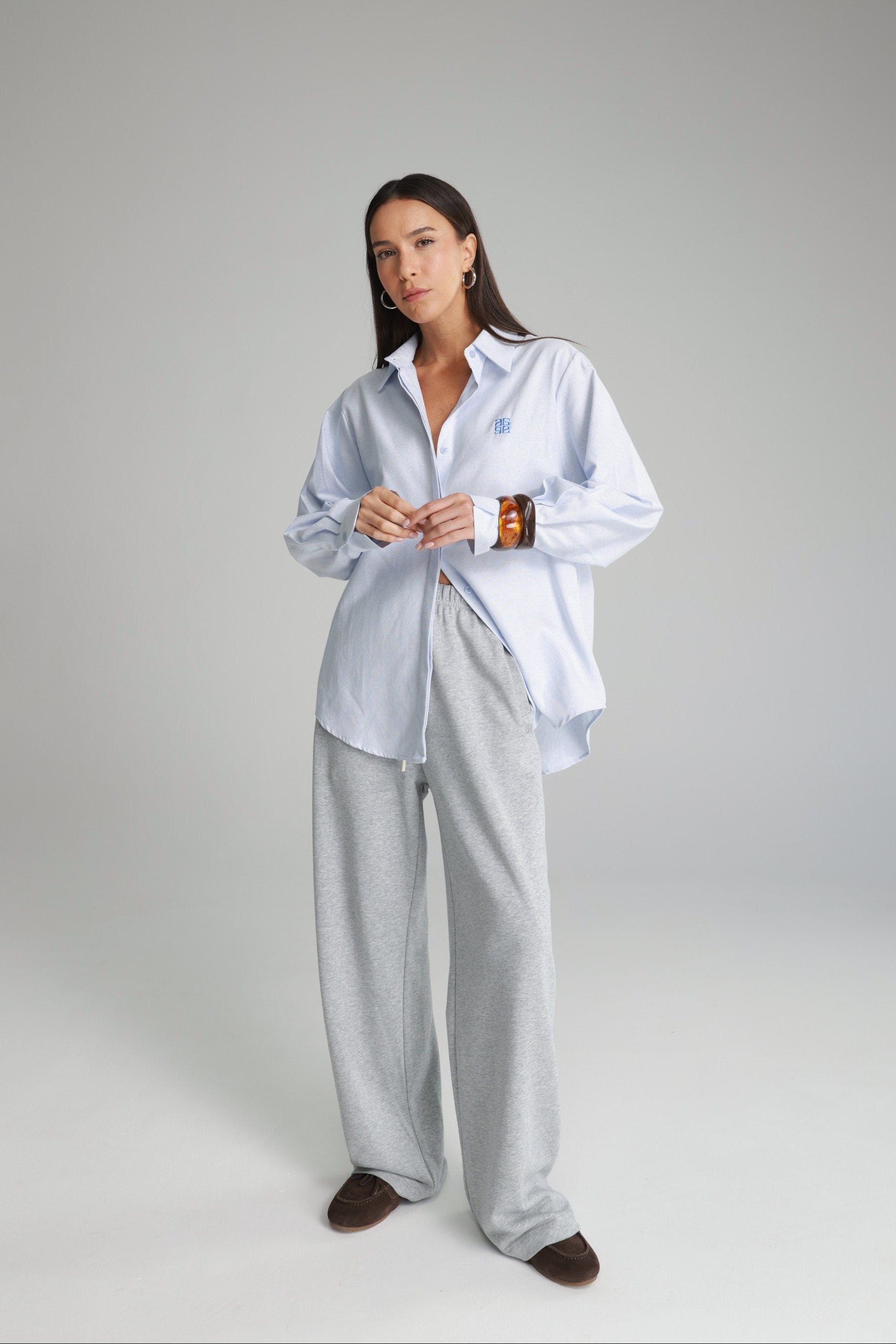 חולצת קיילי מכופתרת תכלת