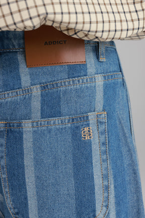 ג'ינס ג'קסון פסים