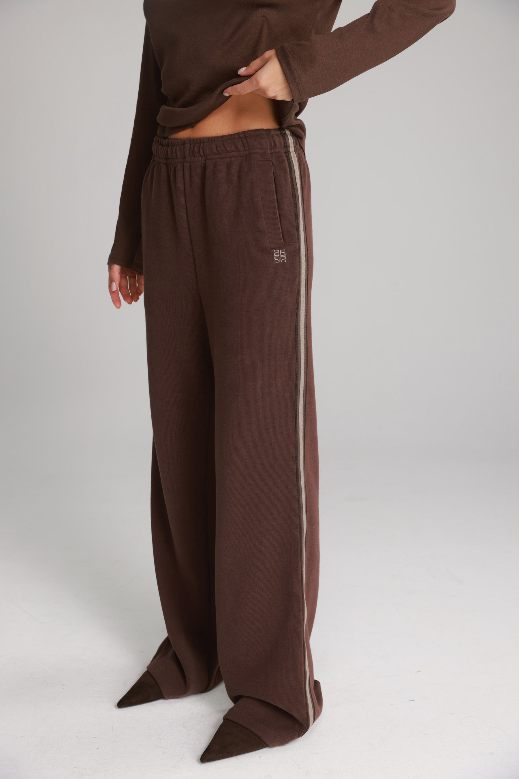 מכנסי ג'ולי חומים